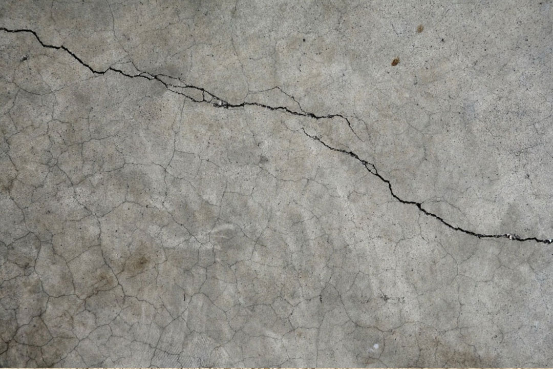 Crack cement wall