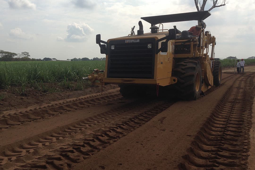 Grader in use on AggreBind project